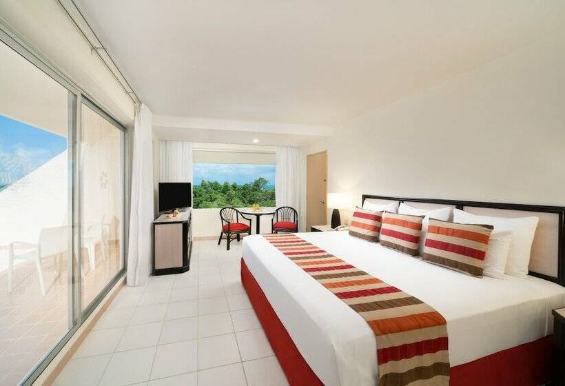 ファミリールーム, Oasis Palm