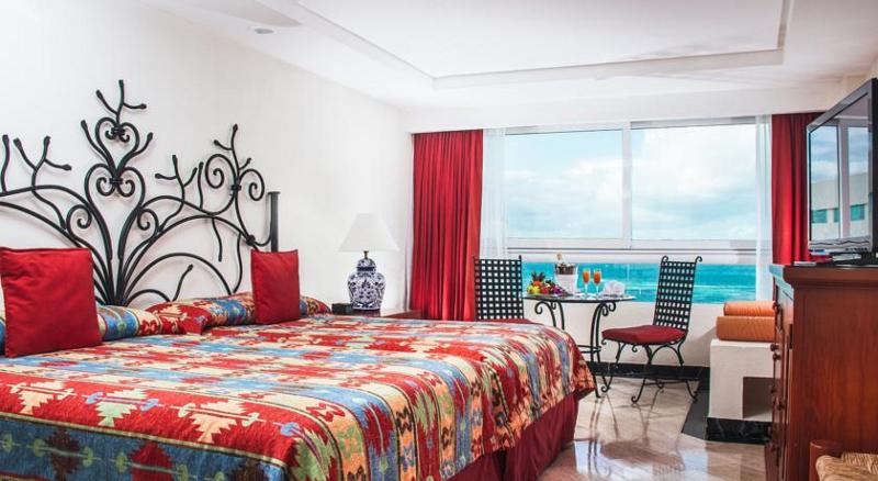 スタンダード４人部屋, Oasis Palm