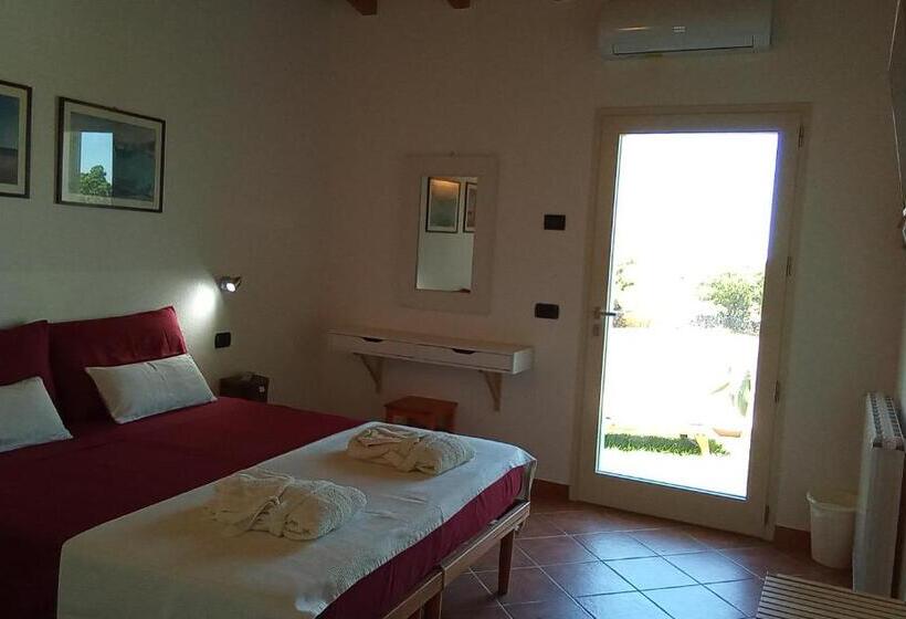 اتاق لوکس, B&b Andrieddu