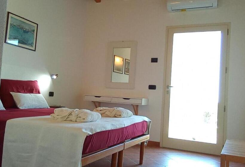 חדר דלוקס, B&b Andrieddu