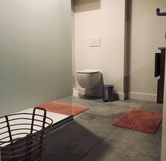 חדר משפחתי, B&b Rosselaer