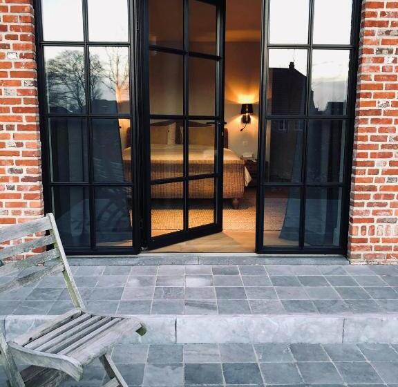 패밀리 룸, B&b Rosselaer