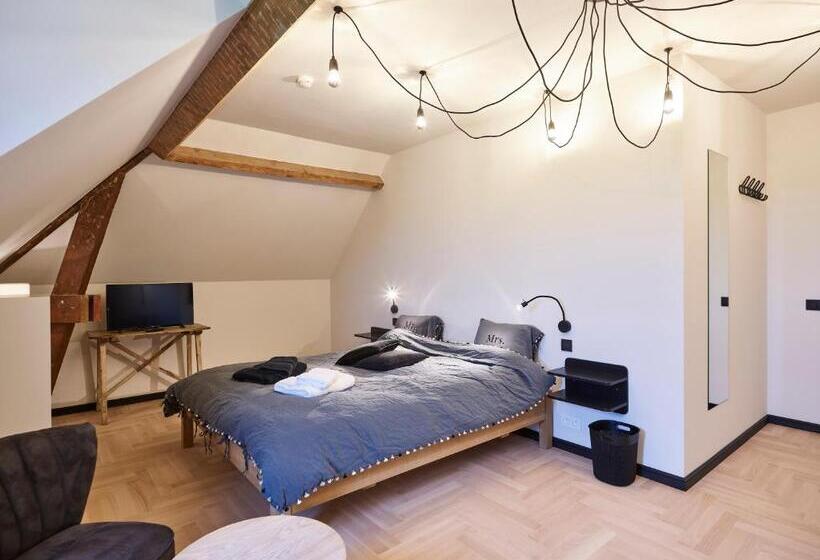 Chambre Familiale Vue Jardin, T Convent 2.0