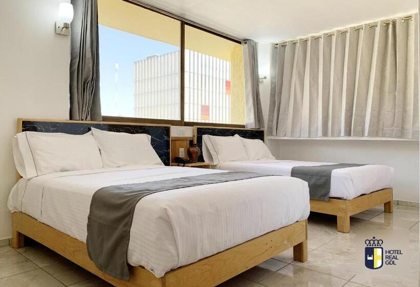 Четырехместный Номер Стандарт, Real Gdl