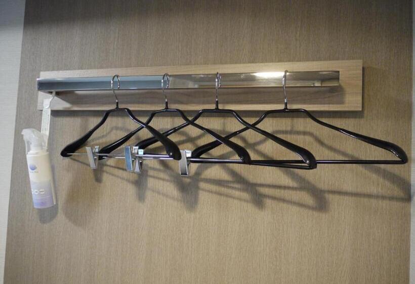 베이직 룸 더블 침대, Route Inn Nihonmatsu