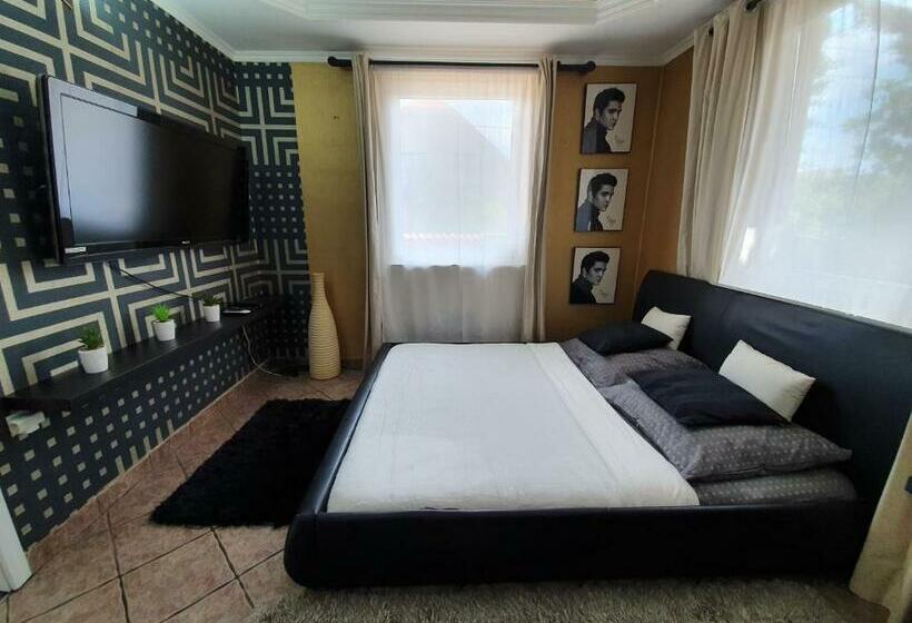 Delüks Oda, Airport Luxury Apartman 42