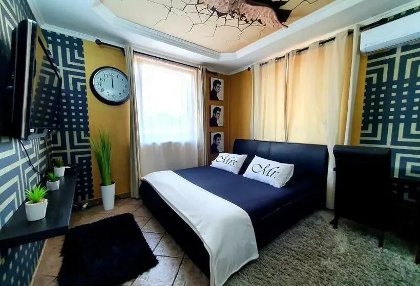 デラックスルーム, Airport Luxury Apartman 42