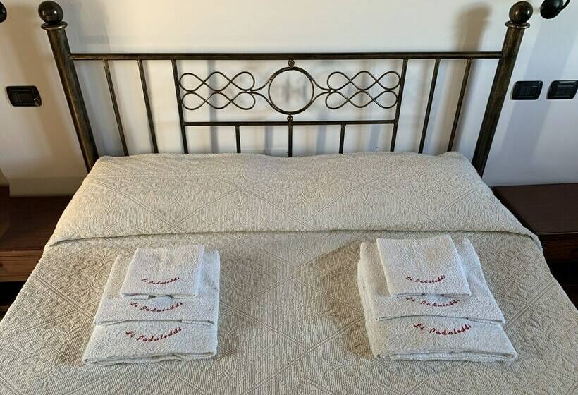 اتاق استاندارد, Li Paduleddi Country Guest House