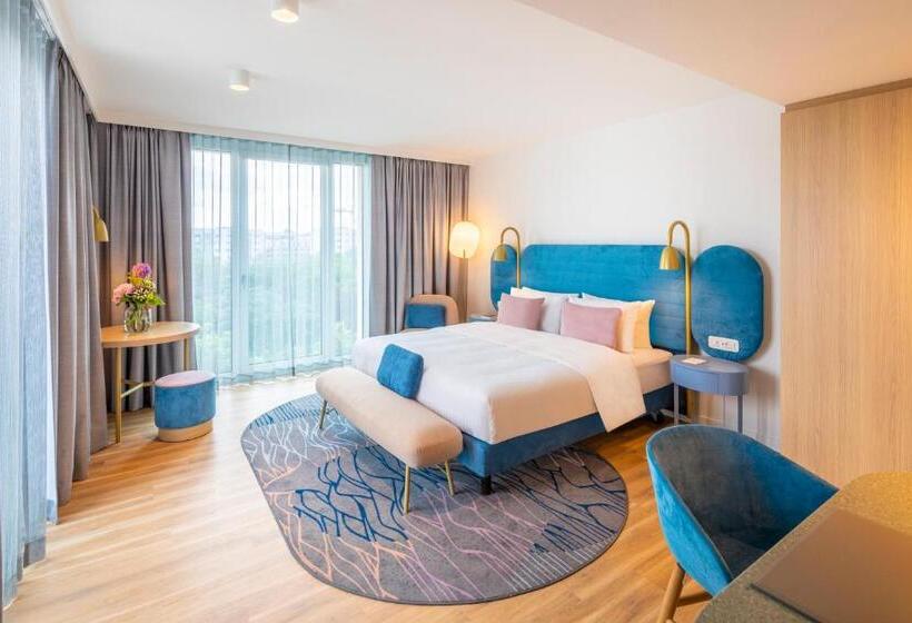 豪华工作室, Capri By Fraser Leipzig