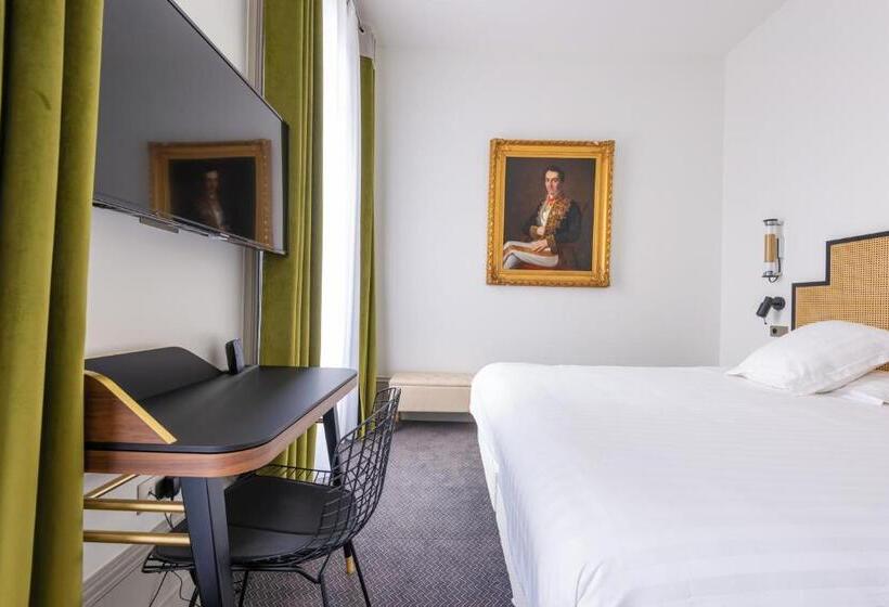 Номер Superior, Mille Pas