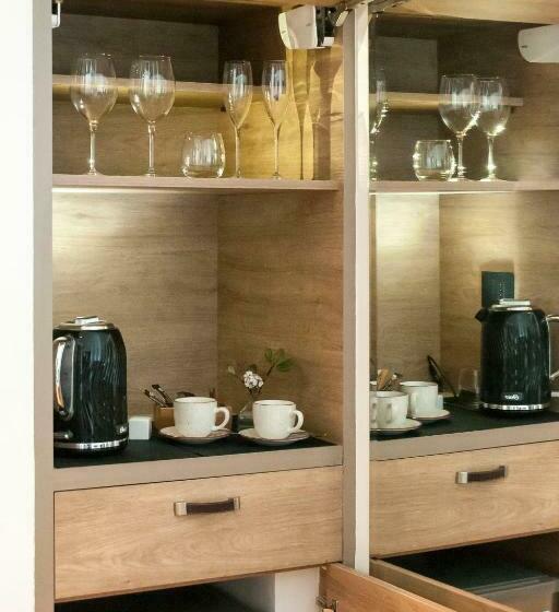 Standardzimmer mit Seeblick, Pura Lodge