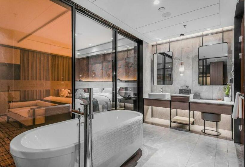 エクゼクティブルーム, Qingdao Treasure