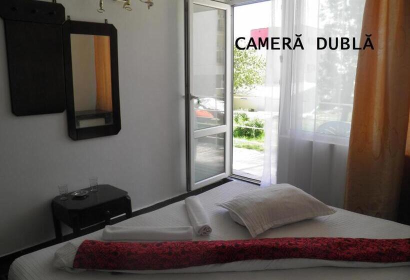 Quarto Estandar, Complex Mamaia Histria