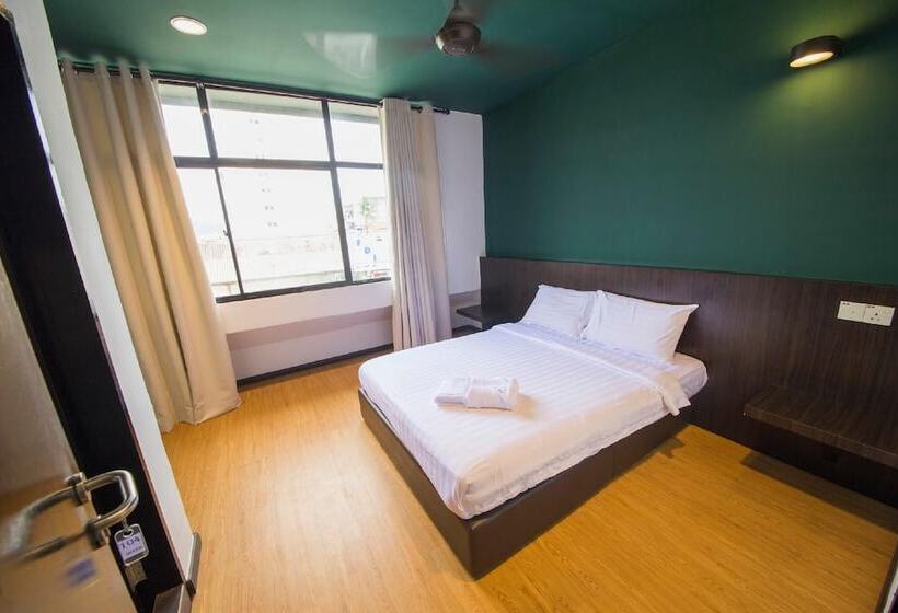 Семейный Номер, Room V Jalan Jenang
