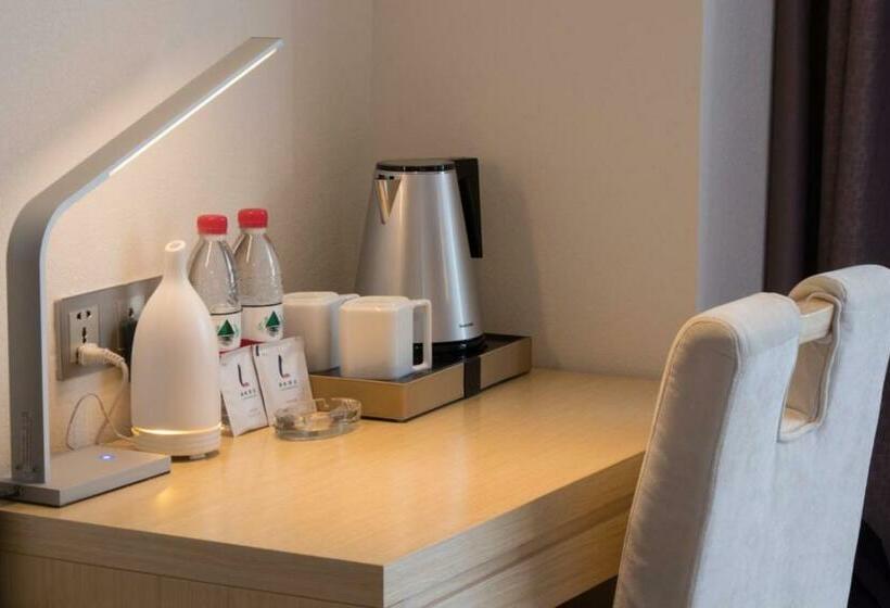 غرفة إدارية سرير كينج, Lavande Hotel Luzhou Jiale Century City