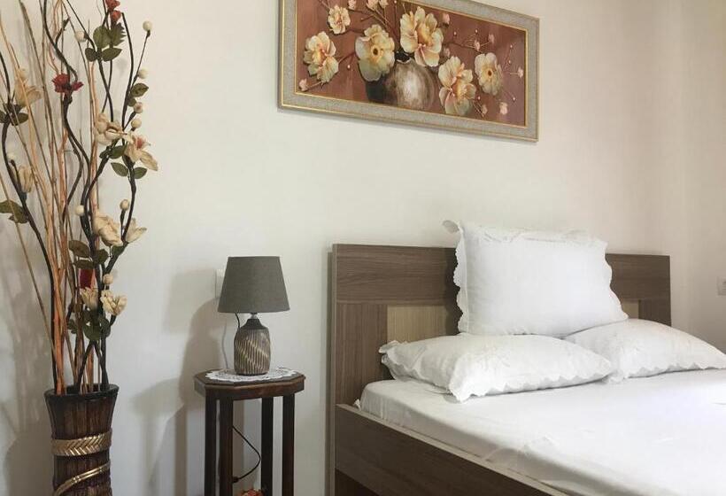 Трехместный Номер Комфорт, The Mosaic House Shtepia Me Mozaik