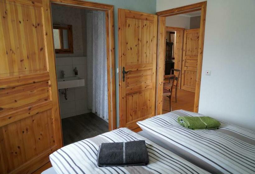 Семейный Номер, Pension Mitteltorturm