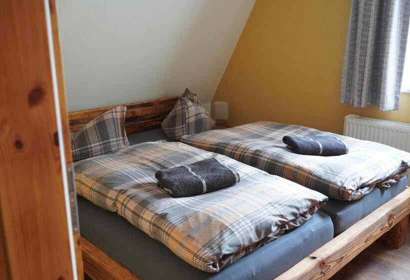 Семейный Номер, Pension Mitteltorturm