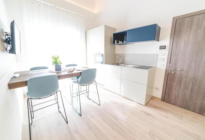 １ベッドルームドゥプレックスアパートメント, Albamarina Residence