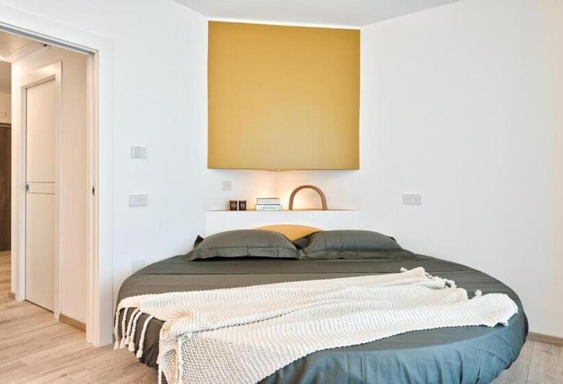 Apartamento 1 Dormitório Vista Mar, Albamarina Residence