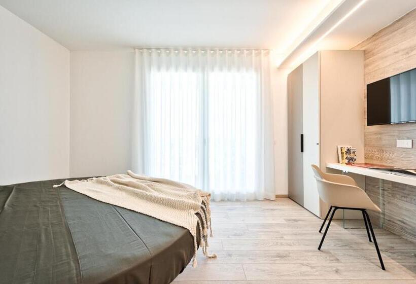 １ベッドルームアパートメント, Albamarina Residence