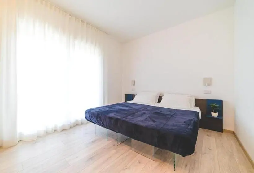 １ベッドルームドゥプレックスアパートメント, Albamarina Residence