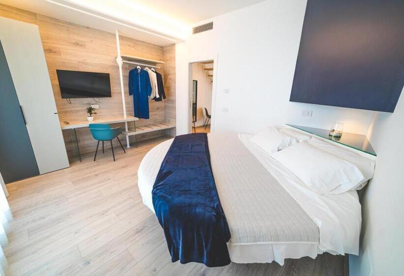 Suíte Vista Mar com Hidromassagem, Albamarina Residence