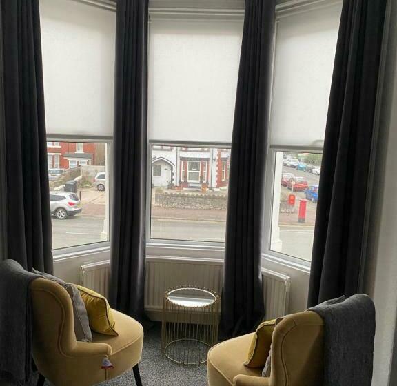 스탠다드 룸, Oak Alyn