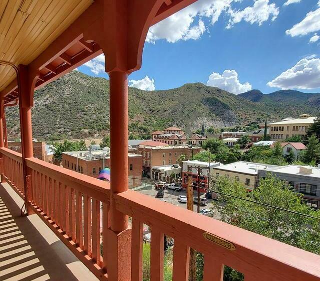 شقة ديلوكس غرفة واحدة, Eldorado Suites