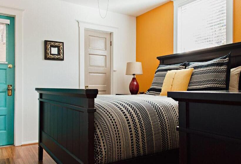 شقة غرفتين, Eldorado Suites