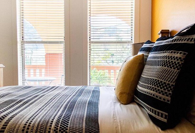 شقة غرفتين, Eldorado Suites