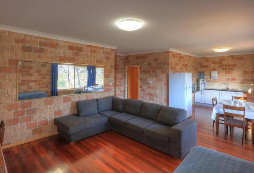 דירת שני חדרים, Golfers Inn