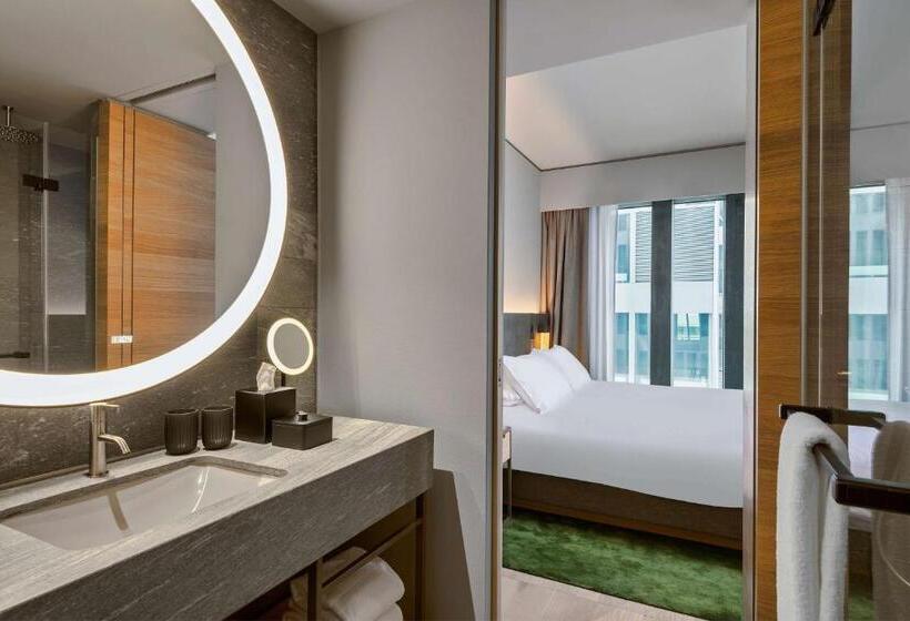 Camera Deluxe Letto King, Hyatt Regency Zurich Airport Circle