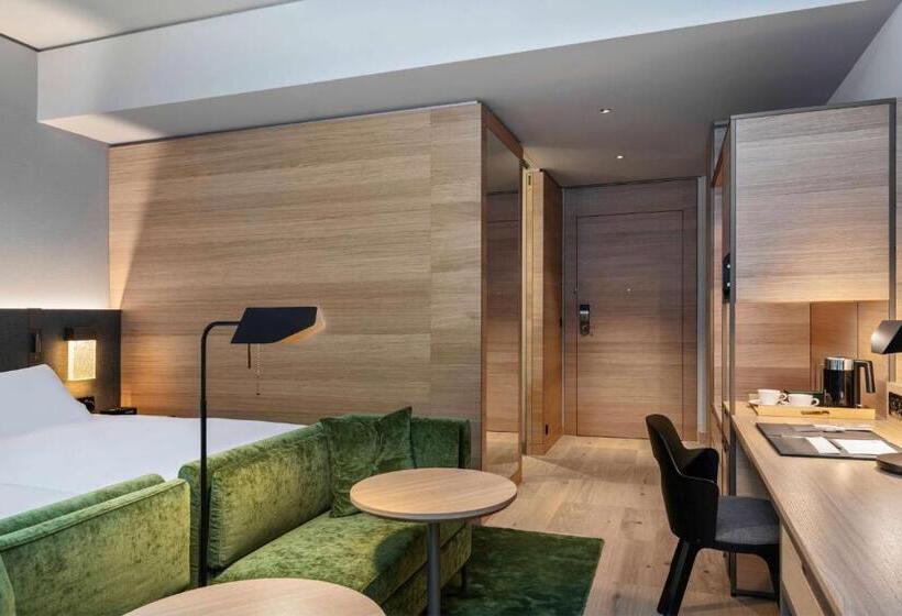 اتاق استاندارد, Hyatt Regency Zurich Airport Circle