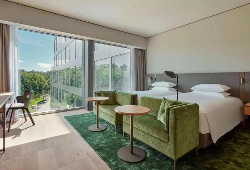 اتاق دلوکس با چشمانداز پارک, Hyatt Regency Zurich Airport Circle