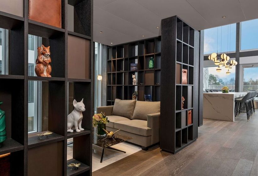 سوییت, Hyatt Regency Zurich Airport Circle