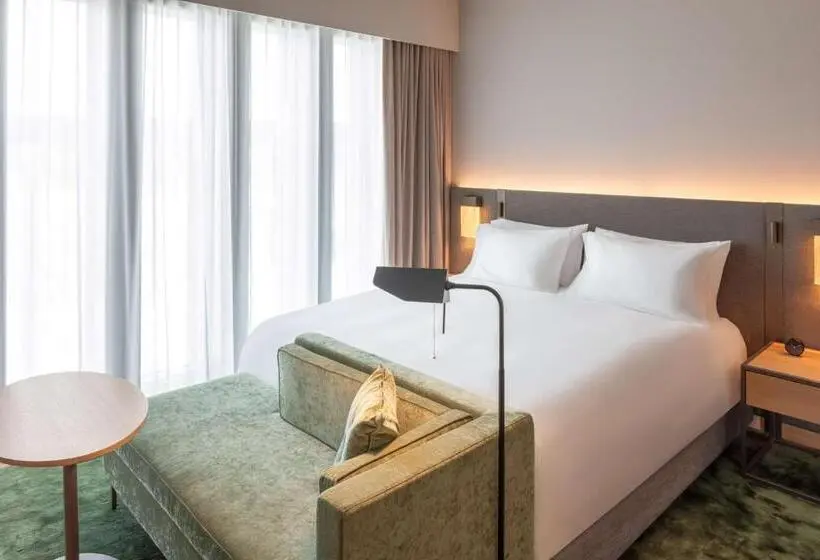 اتاق استاندارد با تخت بزرگ, Hyatt Regency Zurich Airport Circle