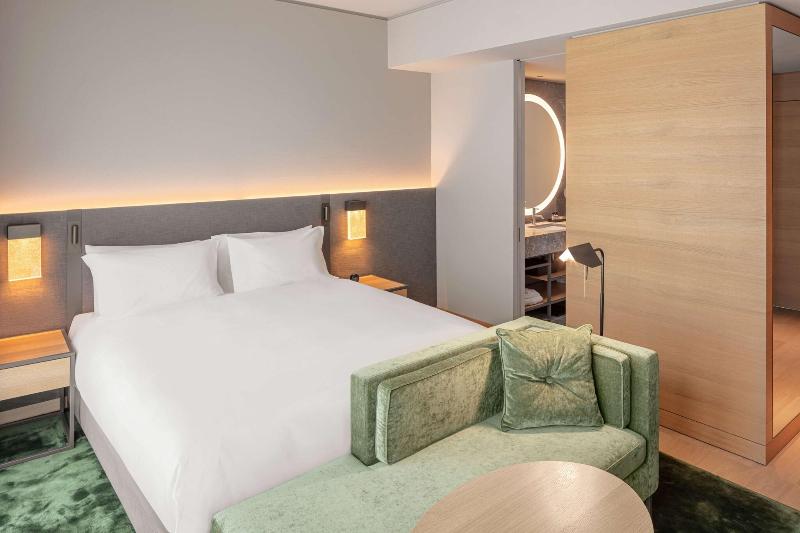 Camera Club Letto King, Hyatt Regency Zurich Airport Circle