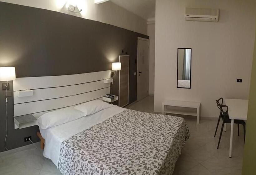 חדר סטנדרט, Malibu