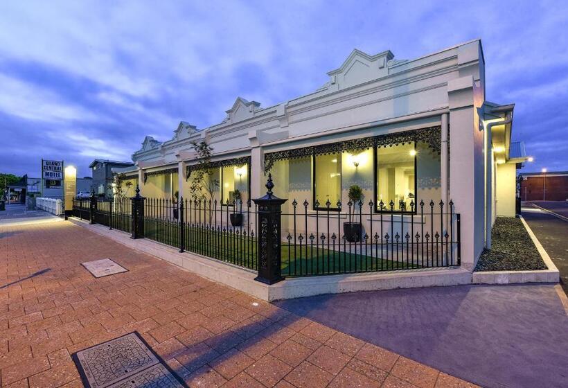 إستوديو بريميوم, Aloha Central Premium Studios