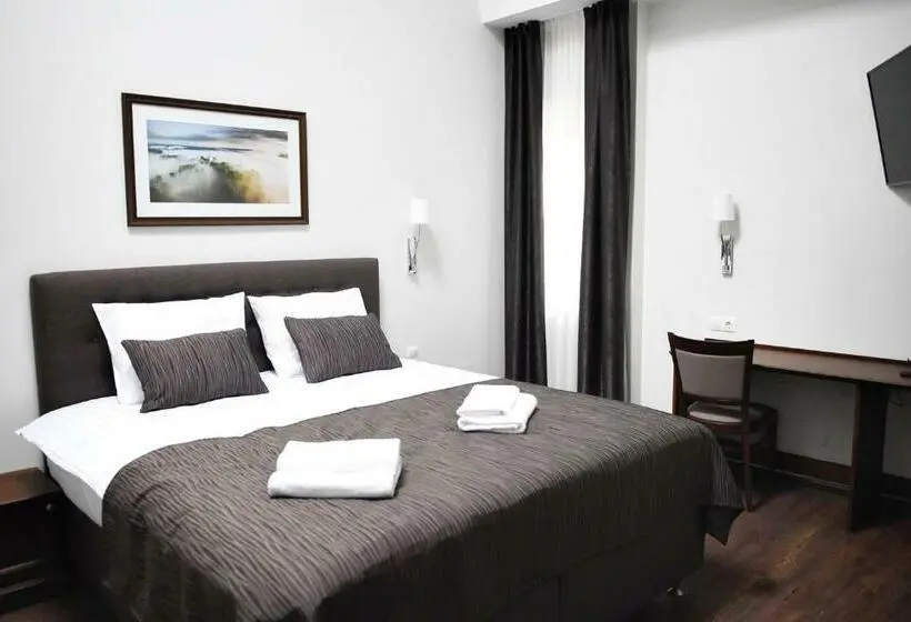 اتاق استاندارد, Motel Panorama