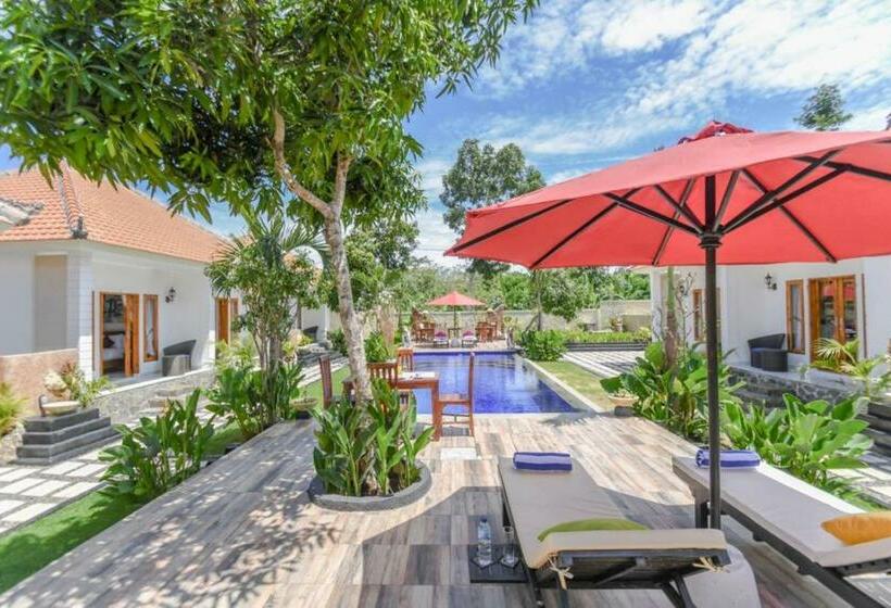 デラックスルーム, Adi Abian Villa