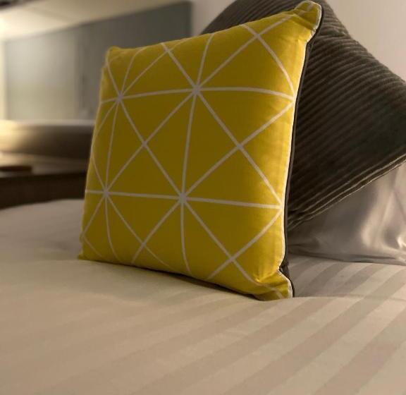 דירת חדר, Ps Apartments