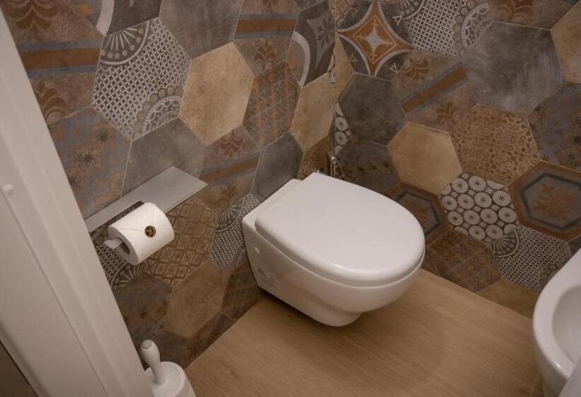 غرفة قياسية مزوَّدة بجاكوزي, Suite 123 Luxury B&b Con Jacuzzi