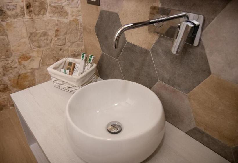 غرفة قياسية مزوَّدة بجاكوزي, Suite 123 Luxury B&b Con Jacuzzi