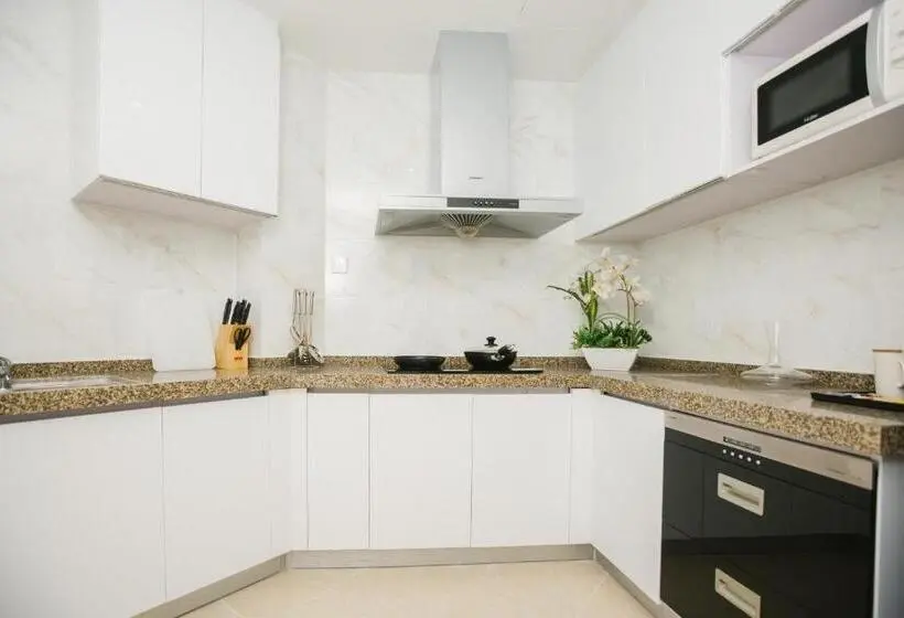 سوییت با چشم‌انداز باغ, Haikou Bay Hengda Yige Holiday Condo