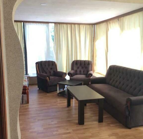 Suite with lake view, Jrahars Resort