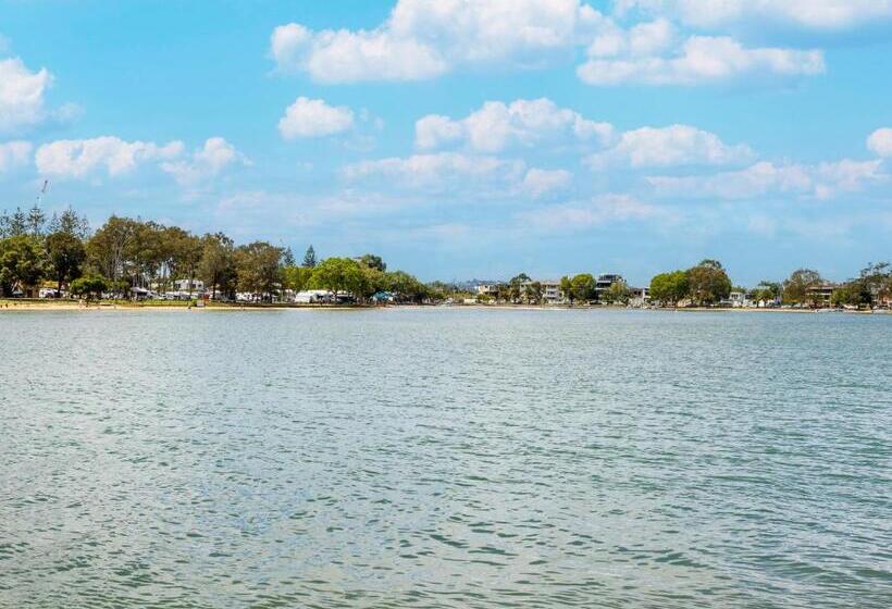 Апартаменты 2 Спальни, Park Towers Goodwin Towers Holiday Units