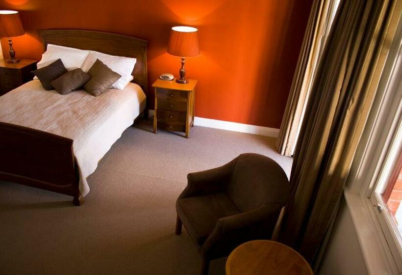 豪华房间, The Bridgetown