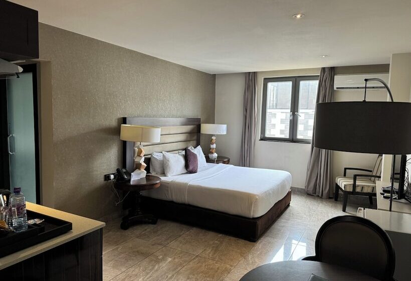 اتاق استاندارد, The Palms By Eagles Accra